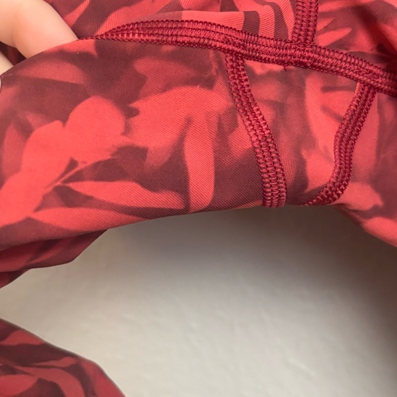 Lululemon Wunder Under High-Rise Tight 25" *Luxtreme Spray Leaf Fireside Red 8 - Picture 6 of 10